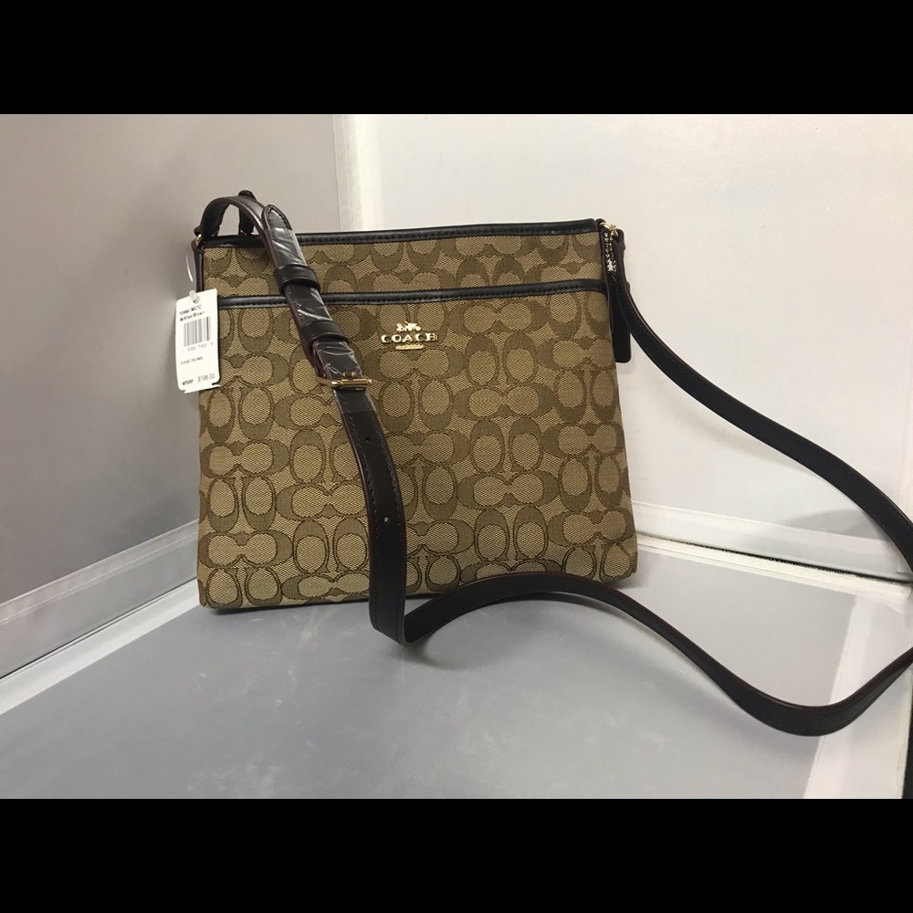 Coach Outlined File Crossbody Signature authentic - Picture 6 of 8